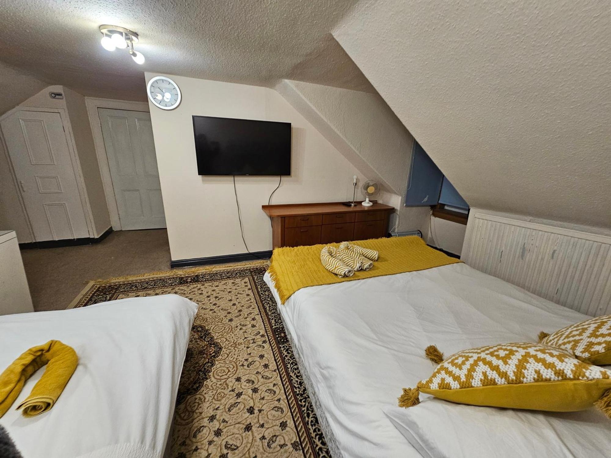 89 Clerk Street Apartman Loanhead Kültér fotó
