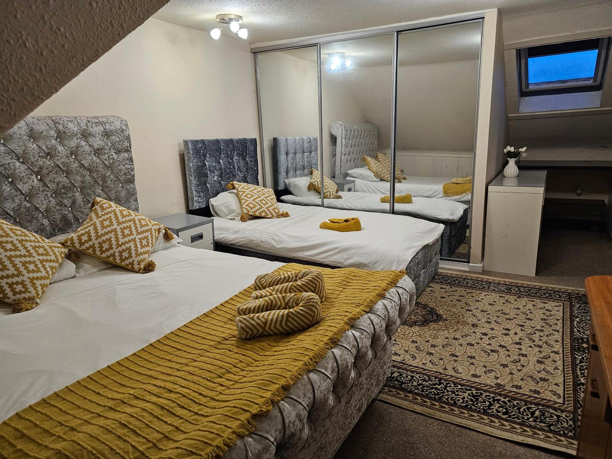 89 Clerk Street Apartman Loanhead Kültér fotó