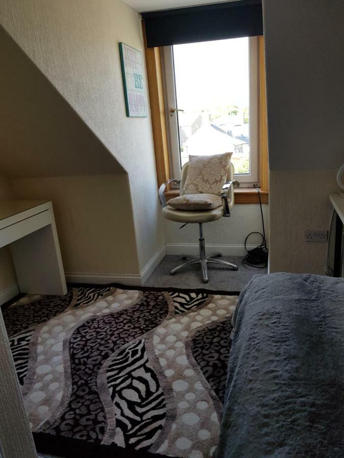 89 Clerk Street Apartman Loanhead Kültér fotó